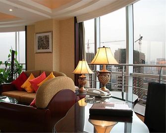 Carlton International Hotel - Chongqing - Living room