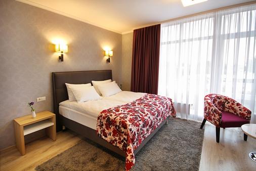 City Park Hotel - Chisinau - Bedroom