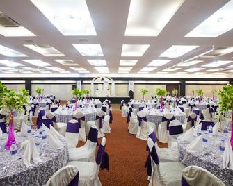 Aska Washington Resort & Spa - Side - Banquet hall