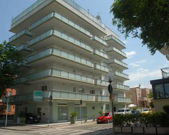 Residence Hotel Club House - Cattolica - Edificio
