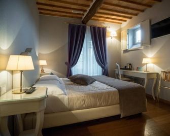 Le Camere Del Ceccottino - Pitigliano - Habitación