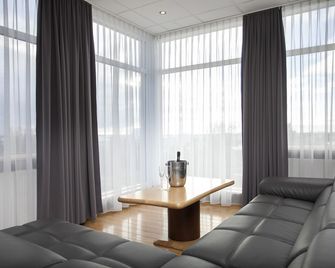 Hótel Hraun - Hafnarfjordur - Living room