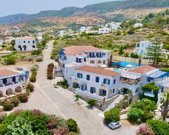 فيناردوس هوتل آند سبا - آجيوس بيلاغيا - مبنى