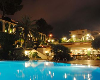 Hotel Guitart Central Park Aqua Resort - Lloret de Mar - Pool