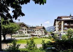 Hotel Neue Post - Mayrhofen - Rakennus