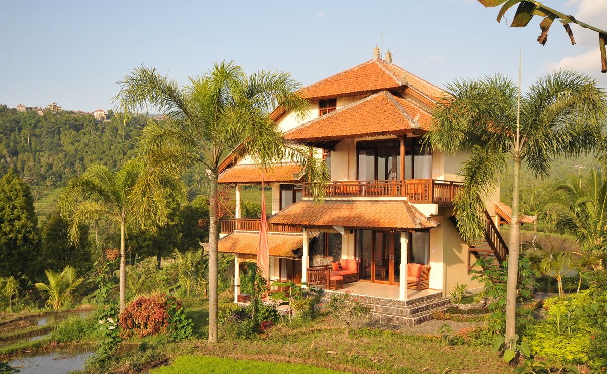 Lesong Hotel And Restaurant - Banjar - Outdoor view
