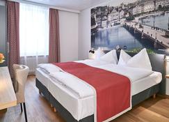 Hotel Central Luzern - Lucerne - Bedroom