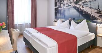 Hotel Central Luzern - לוצרן - חדר שינה