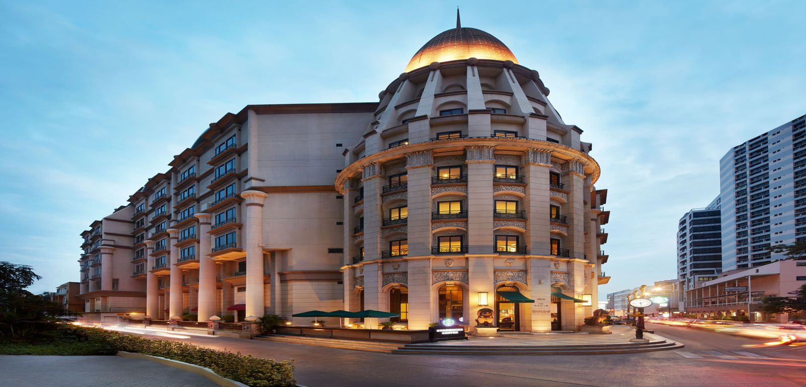The Davis Bangkok