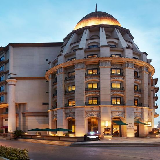 The Davis Bangkok image 1