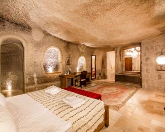Hera Cave Suites - Nevşehir - Ložnice
