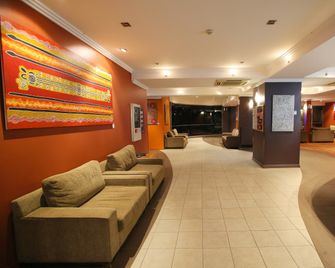 Stay at Alice Springs Hotel - Alice Springs - Lobby