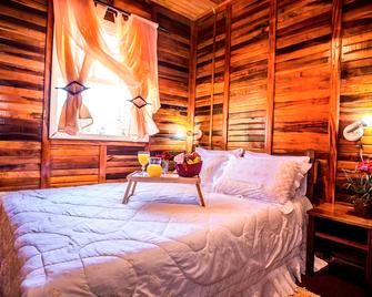 Hotel Fazenda Floresta Negra - Monte Verde - Bedroom