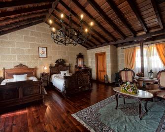 Hotel Rural Senderos de Abona - Granadilla - Bedroom