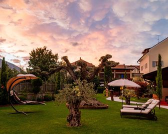 Hotel Traube - Bresanona - Vista del exterior