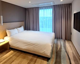 Saint Beach Hotel - Ciudad de Jeju - Habitación