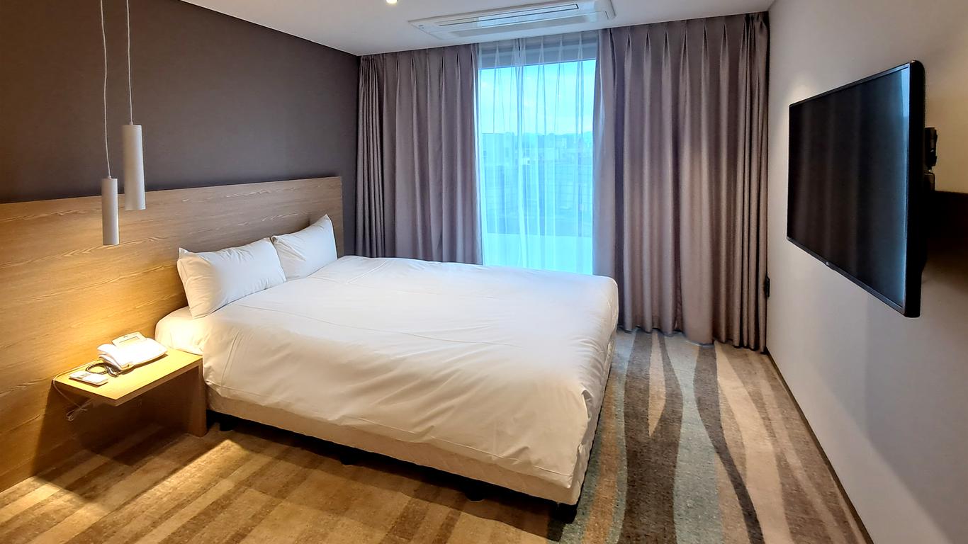 Saint Beach Hotel