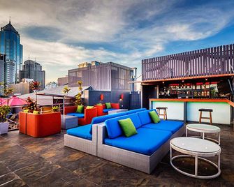 Hotel Solo Sukhumvit 2 - Bangkok - Bar