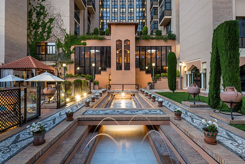 Hotel Saray - Granada - Outdoor view
