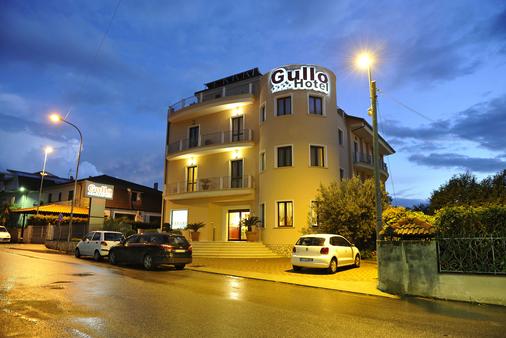 Hotel Gullo - Curinga - Building