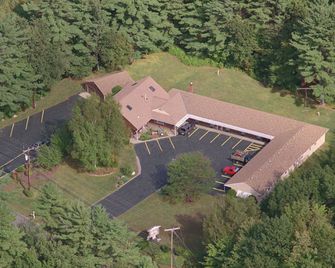 Hill-Brook Motel - Bedford - Building