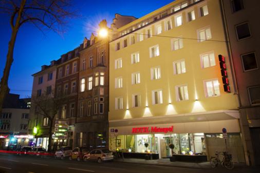 Monopol Hotel - Ντίσελντορφ - Κτίριο