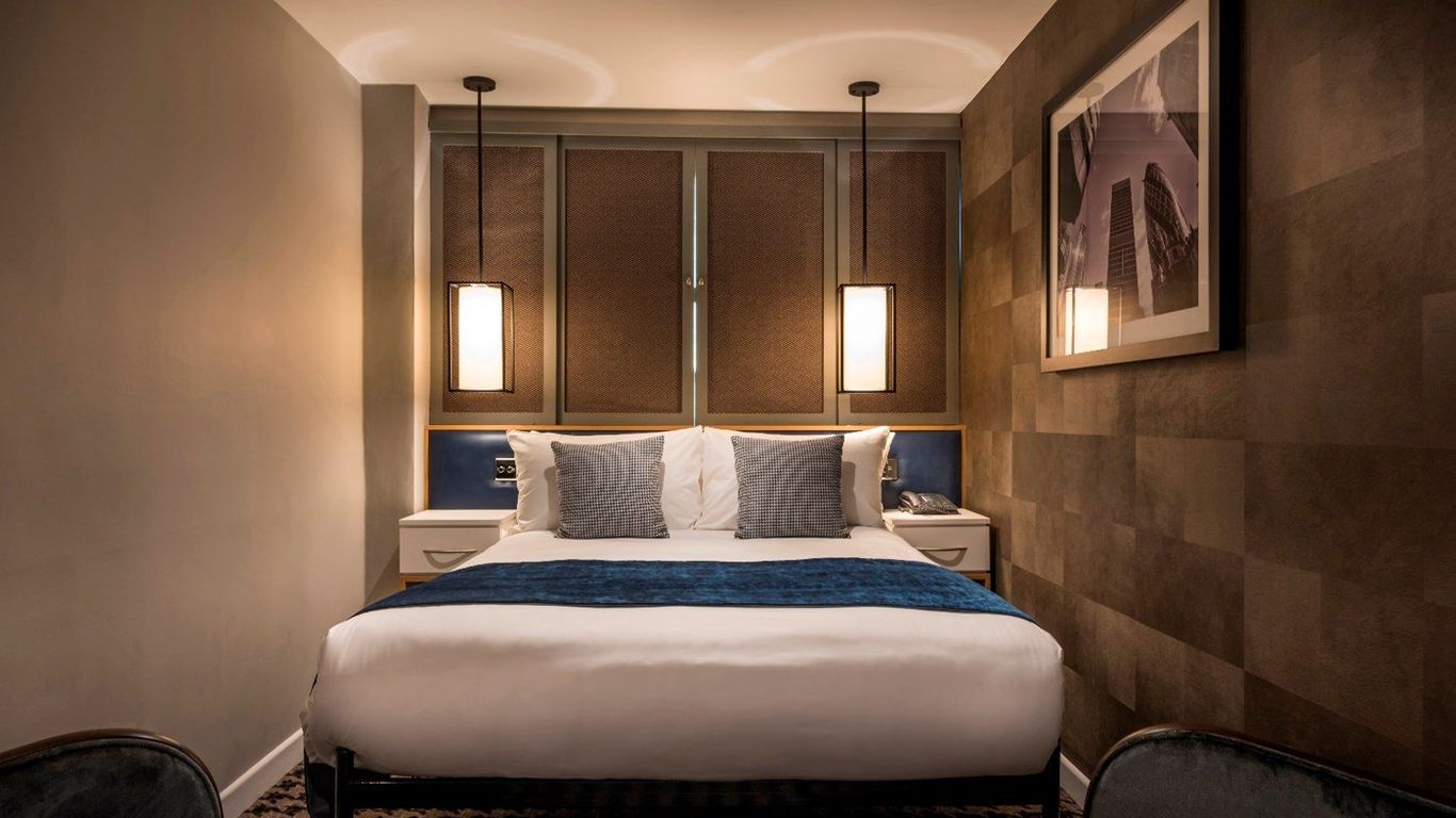 Hyde & Seek London Park Tribute Htl