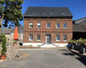 Village Hotel - Lautzenhausen - Clădire
