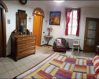 Apartment in the center, near the train station - Mandello del Lario - Schlafzimmer