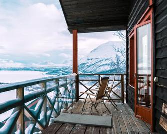Kappas Cabin Village - Björkliden - Balcón