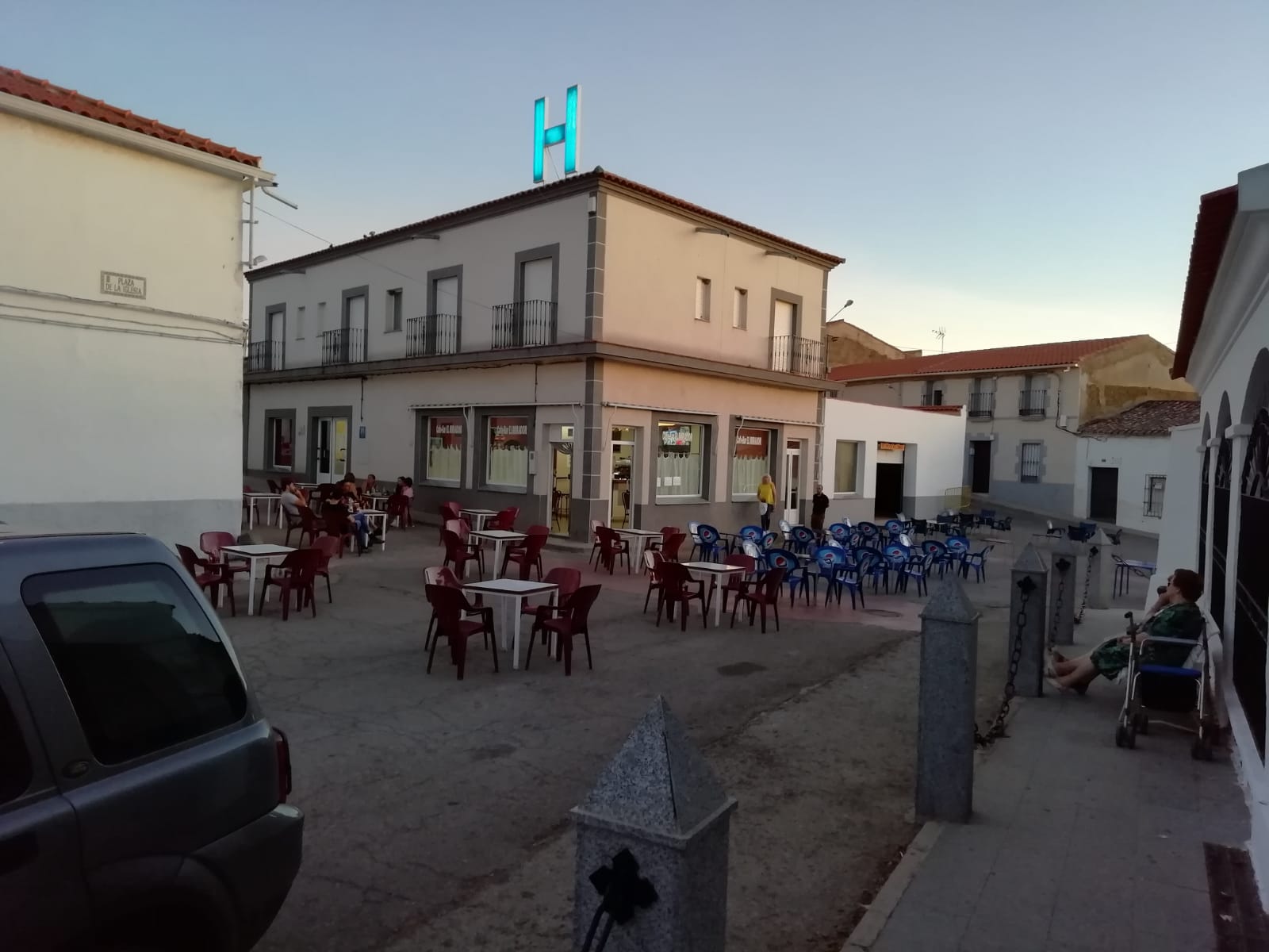 Hostal El Mirador - Higuera de Llerena - Building
