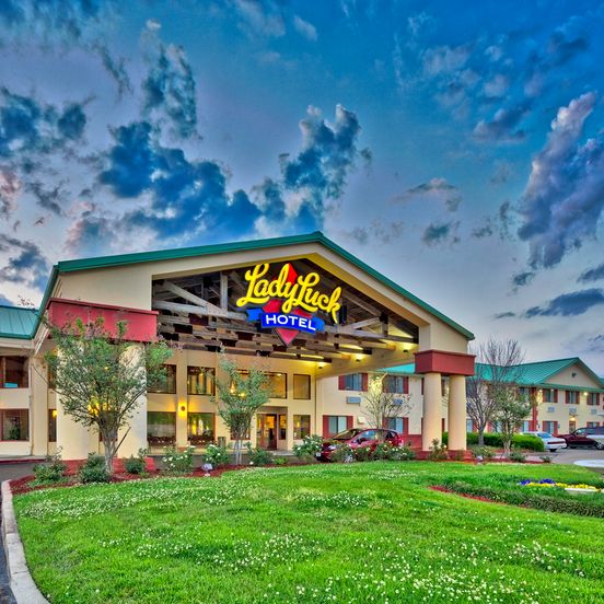 Building view of Lady Luck Hotel & Suites Vicksburg