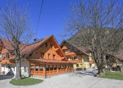 Farm Holidays Povsin - Bled - Edifici