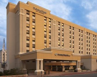 DoubleTree by Hilton Downtown Wilmington - Legal District - Wilmington - Building