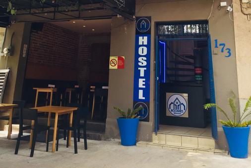 Roomies Hostel - Πόλη του Μεξικού - Κτίριο