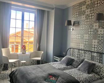 Apartments Monaco - Monaco - Bedroom