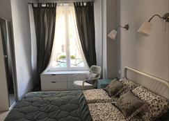 Apartments Monaco - Monaco - Bedroom