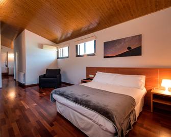 Hotel Terradets - Cellers - Bedroom