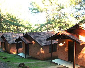 Pousada Parque Da Cachoeira - קאנלה - בניין