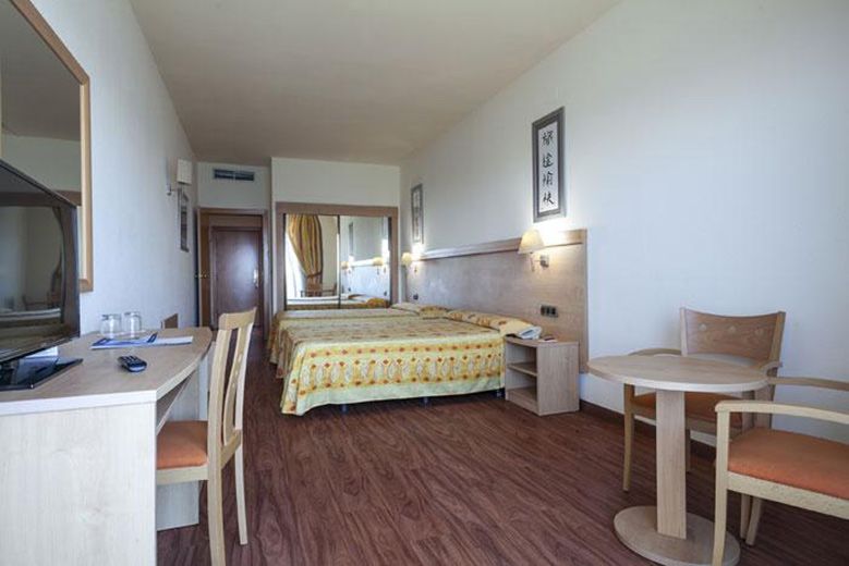 호텔 베스트 베날마데나 - 베날마데나 - 침실