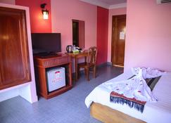 Grand Sihanouk Ville Hotel - Sihanoukville - Makuuhuone
