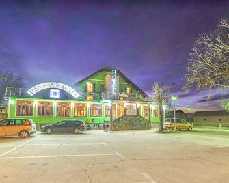 Hotel Roskar - Pettau - Gebäude