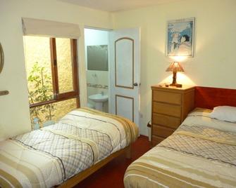 Hostal Merlin Punta Hermosa - Punta Hermosa - Schlafzimmer
