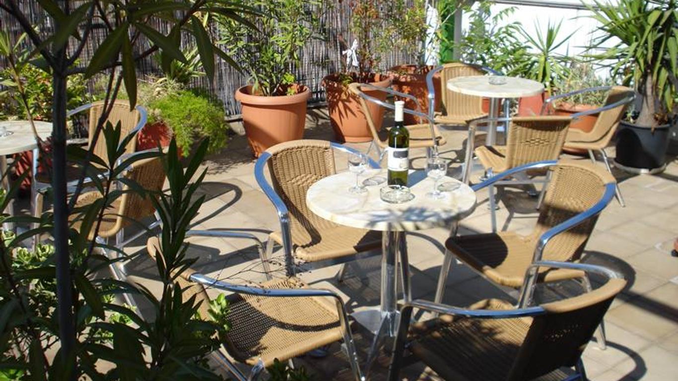 Hotel Solomou Athens