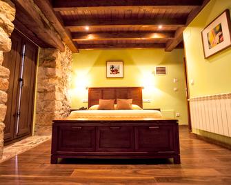 Hotel El Quintanal - Arriondas - Bedroom