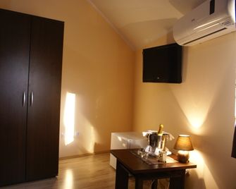 Guest House Villa Mir - Kragujevac - Servicio de la habitación