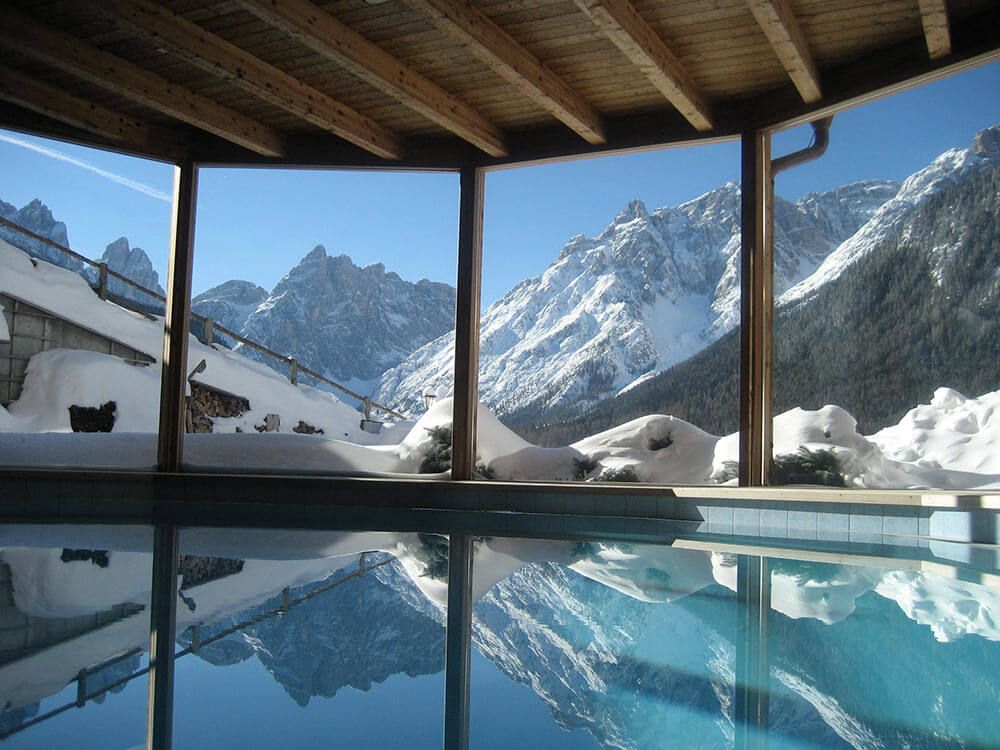 بيرج هوتل - Sesto - حوض السباحة