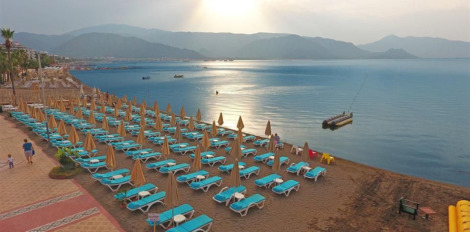 Blue Bay Platinum - מרמריס - חוף