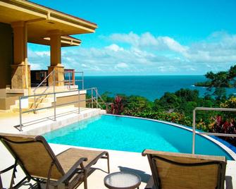 Red Frog Beach Island Resort - Bocas del Toro - Piscina