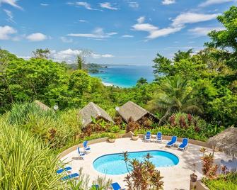 Red Frog Beach Islnd Resort - Bocas del Toro - Pool